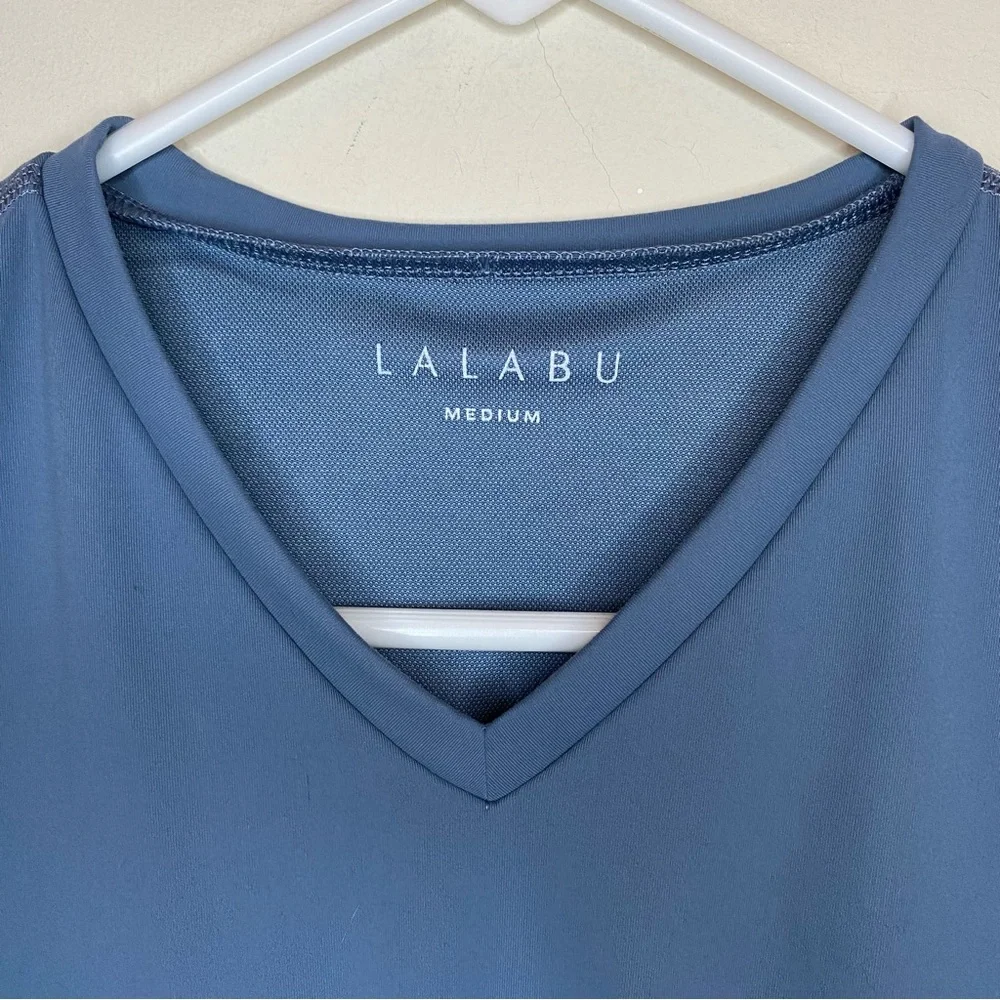 LALABU Men’s The Dad Shirt Baby Front Pouch Short Sleeve Brook Blue Sz Medium - Picture 5 of 14